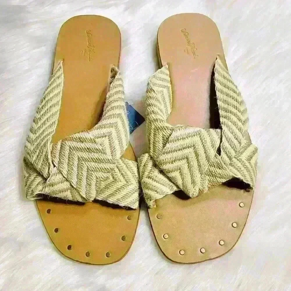 Women's Louise Chevron Print Knotted Slide Sandals - Universal Thread Tan 7.5